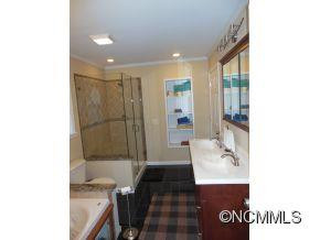 241 Bayberry Cove Road - Photo 20