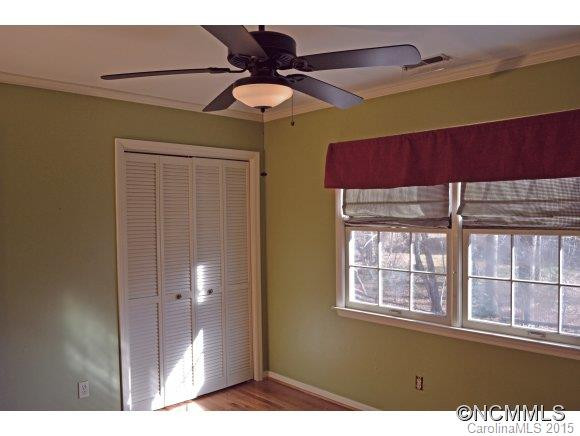 205 Woodland Court - Photo 13