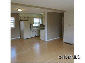 25 Roberts - Photo 3