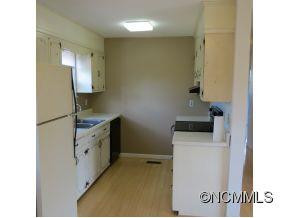25 Roberts - Photo 4