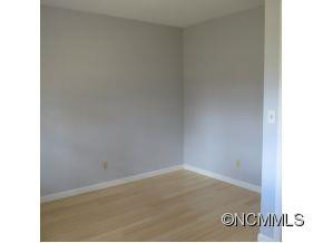 25 Roberts - Photo 7