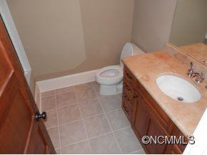 111 Ivy Ridge - Photo 11