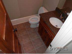 111 Ivy Ridge - Photo 7