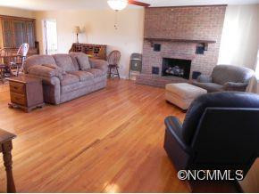406 Toney Road - Photo 2