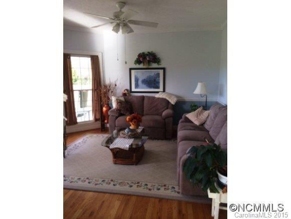 240 Benton Farms Lane - Photo 4