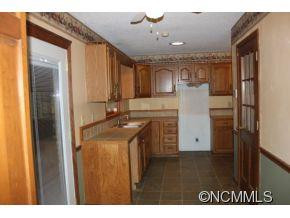 136 Foxbriar Drive - Photo 4