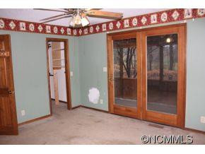 136 Foxbriar Drive - Photo 9