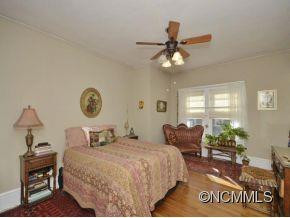 10 Azalea Street - Photo 11