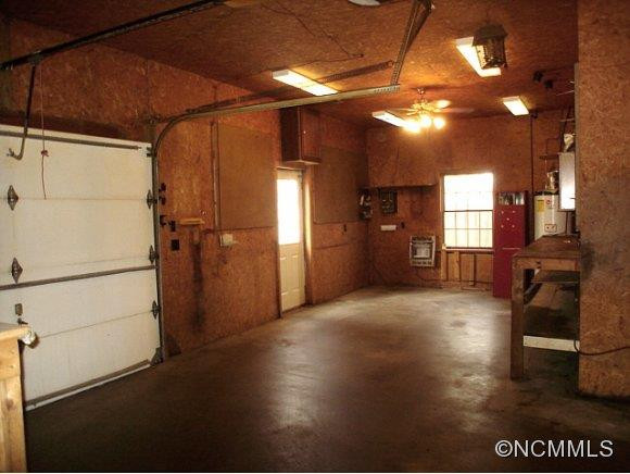 313 MOUNTAIN VALLEY DRIVE - Photo 16
