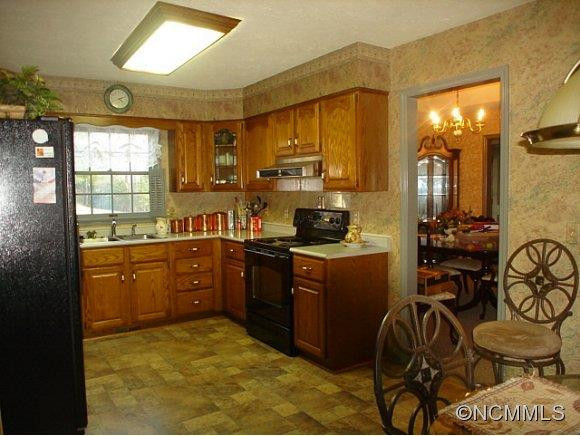 313 MOUNTAIN VALLEY DRIVE - Photo 7