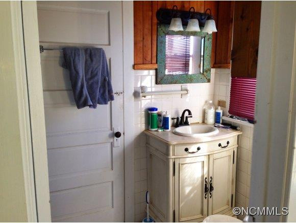 109 South Main Street - Photo 9