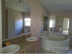 225 Pine Tree Road - Photo 8