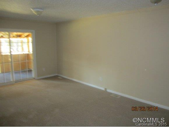 222 Windsor Court - Photo 12