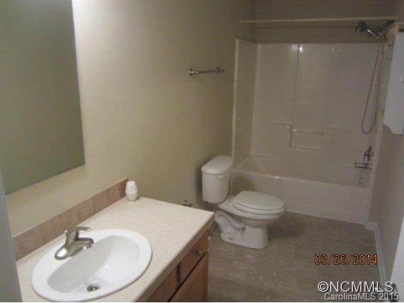 222 Windsor Court - Photo 10