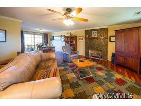 17 Broadview Circle - Photo 2