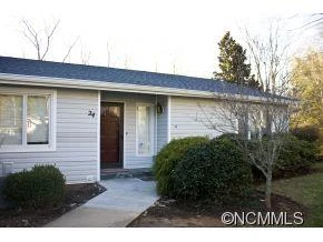 24 Hollybrook Dr