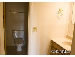 24 Hollybrook Dr - Photo 19