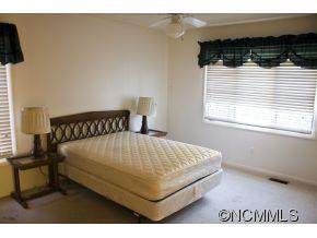 24 Hollybrook Dr - Photo 10