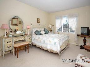 104 Crowfields Drive - Photo 11
