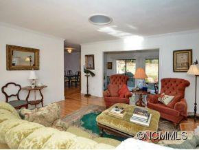 104 Crowfields Drive - Photo 3