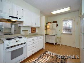 104 Crowfields Drive - Photo 8