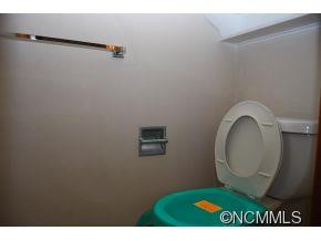 209 Rutledge Dr - Photo 9