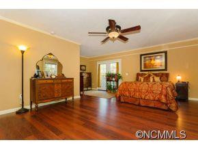 1627 Orleans - Photo 11
