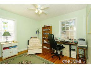 1627 Orleans - Photo 14