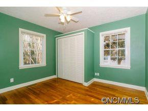 1627 Orleans - Photo 15