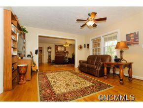 1627 Orleans - Photo 4