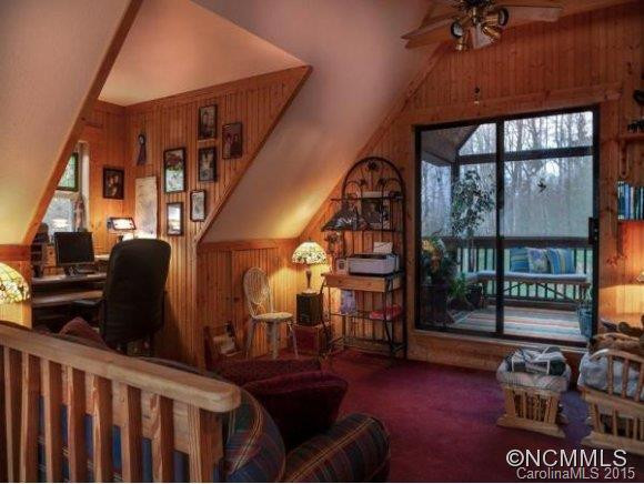 425 Windy Ridge Drive - Photo 13