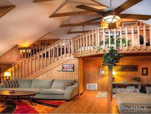 425 Windy Ridge Drive - Photo 4