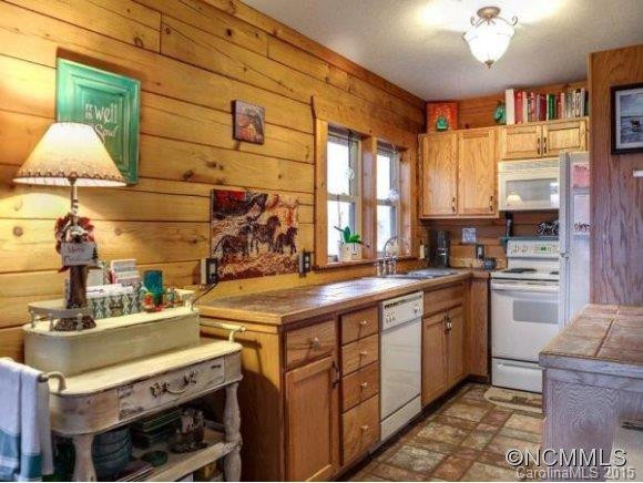 425 Windy Ridge Drive - Photo 5