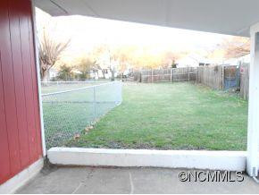1387 Brown Ave - Photo 10