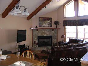 412 Highview - Photo 2