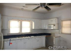 165 Harrison St. - Photo 5