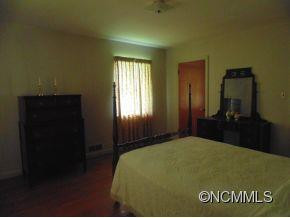 553 Lakeshore Drive - Photo 14