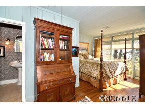 2504 Laurel Park Highway - Photo 8