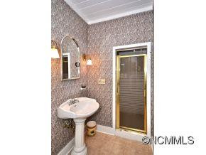 2504 Laurel Park Highway - Photo 9