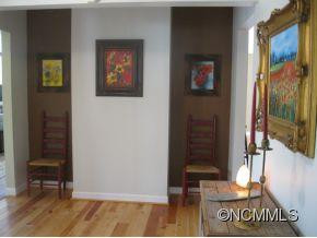1436 Campbell Drive - Photo 3