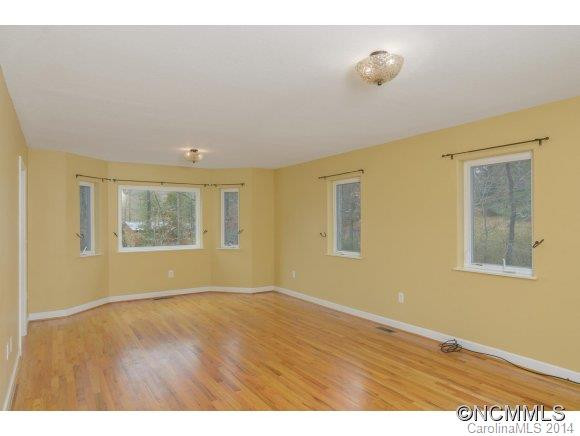 511 Tenth Street - Photo 3