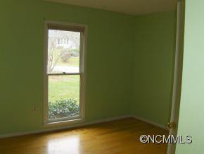 9 Meadows Circle - Photo 5