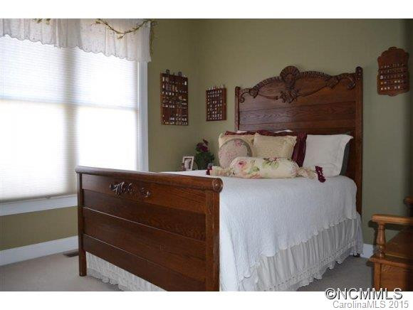 27 Graylyn Drive - Photo 15