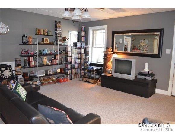 27 Graylyn Drive - Photo 17