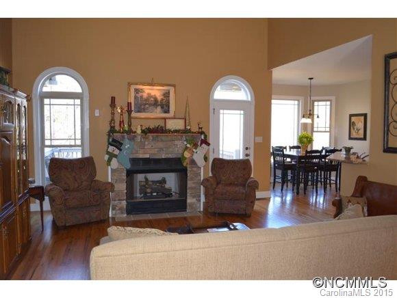 27 Graylyn Drive - Photo 3
