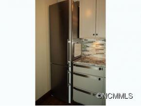 647 TOWN MOUNTAIN ROAD #503 - Photo 11