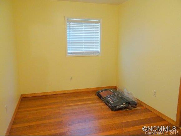 924 North Lakeside Drive - Photo 14