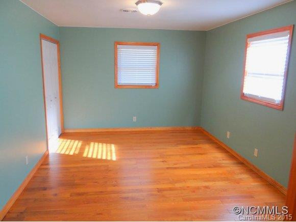 924 North Lakeside Drive - Photo 16