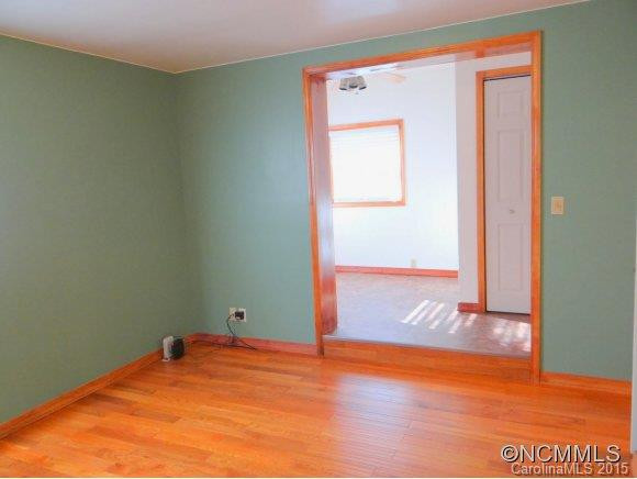 924 North Lakeside Drive - Photo 17