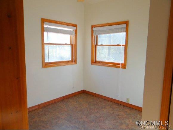 924 North Lakeside Drive - Photo 18